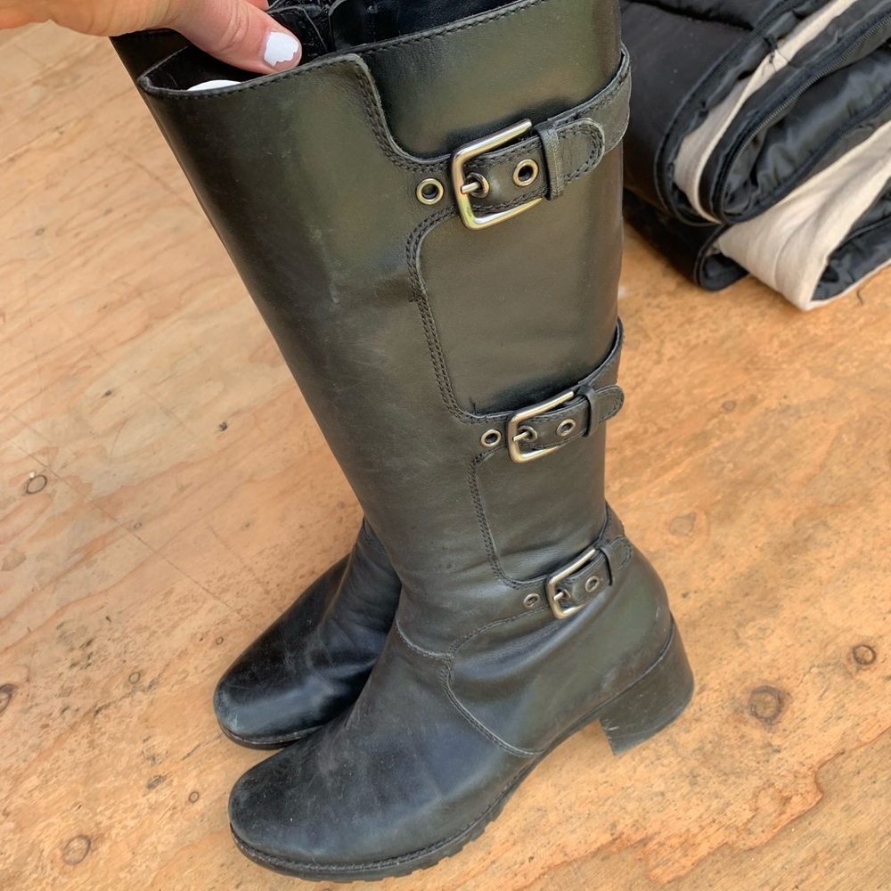 Ecco Black Boots